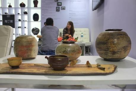 我所陶瓷考古研究人员参加第11届中国景德镇国际陶瓷博览会学术讨论会